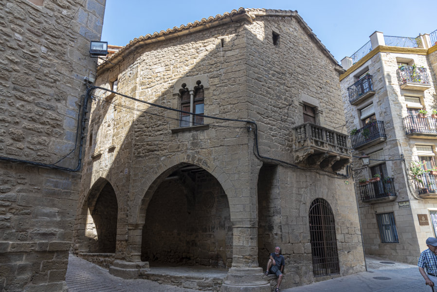Teruel - Calaceite 04 - Casa de la Justicia.jpg